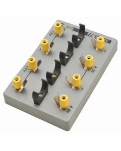 Eisco Labs Variable Battery Power Supply; Holds up to 4 D Cells