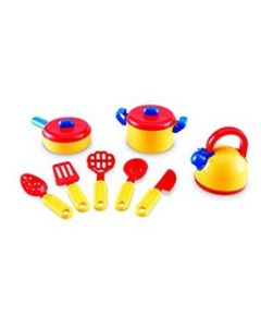 Pretend & Play® Cooking Set 