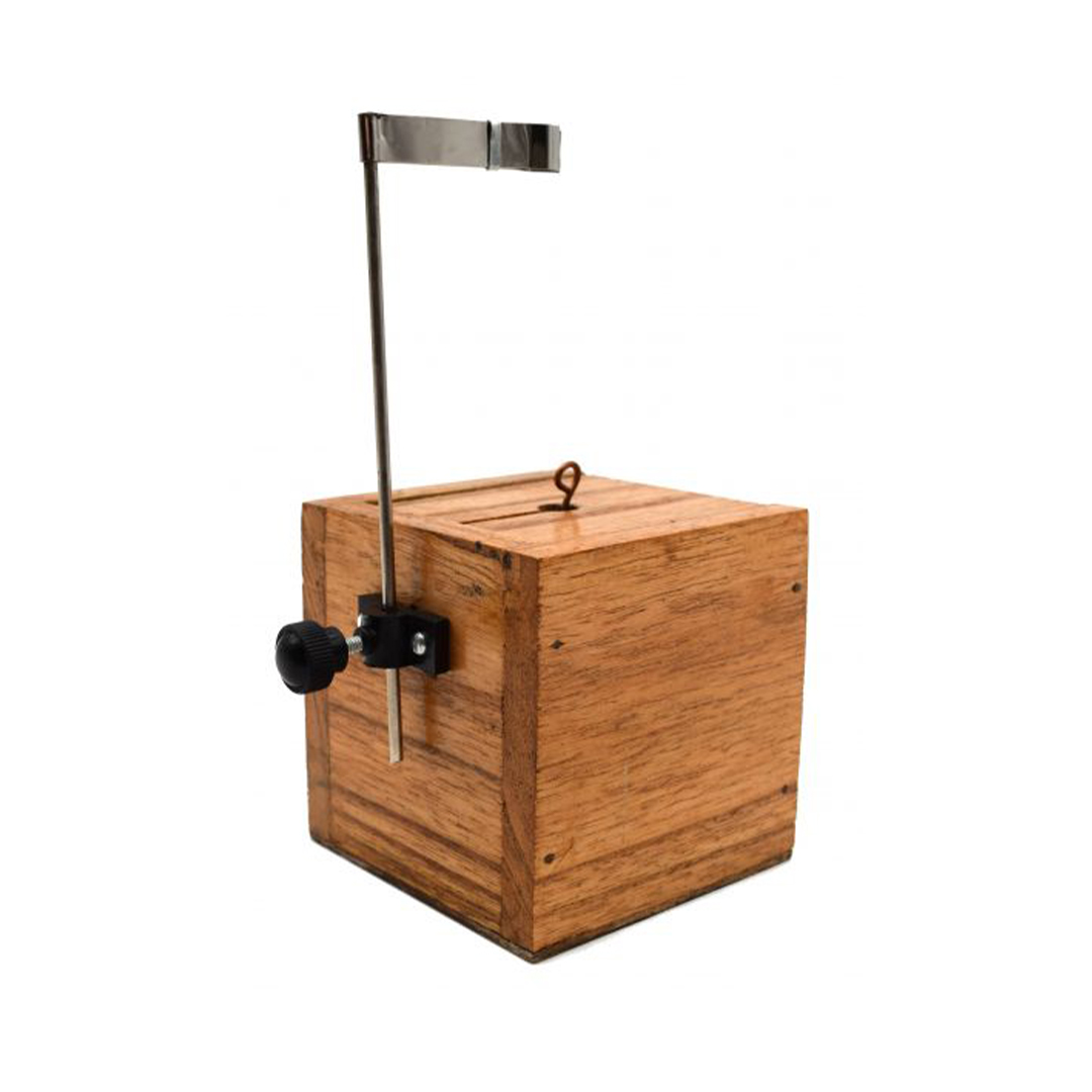Calorimeter, Felt Pad Inside Polished Wooden Box, Brass Nickel Plated Thermometer Holder, Copper Stirrer - Eisco Labs